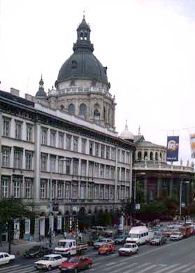 A sz&eacute;kh&aacute;z